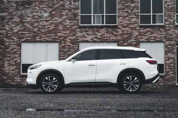 Infiniti QX60 Luxe AWD 2