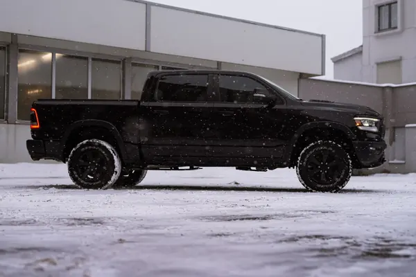 Ram 1500 Rebel Crew Cab 2