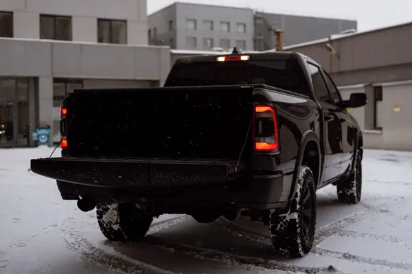 Ram 1500 Rebel Crew Cab 4