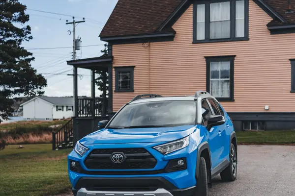 Toyota RAV4 Adventure AWD 3